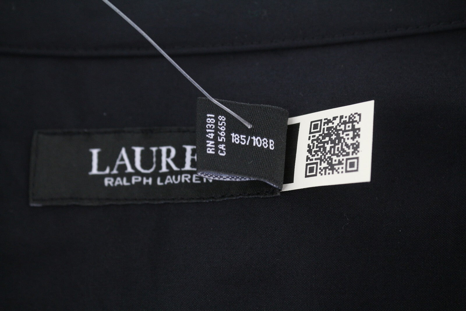 LAUREN RALPH LAUREN Finnbarr moteriška suknelė, juoda, trumpomis rankovėmis, sagomis, midi. 