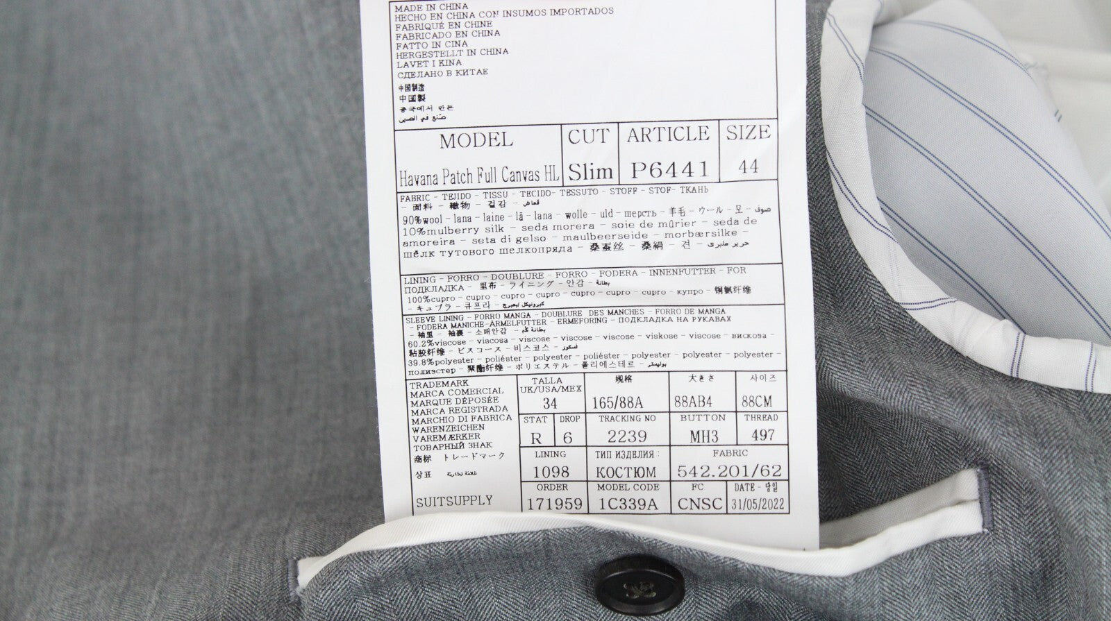 „SUITSUPPLY“ vyriškas kostiumas su „Havana Patch“ raštu, UK34R, pilkas, vilnonis, šilkinis, plonas, dviejų dalių 