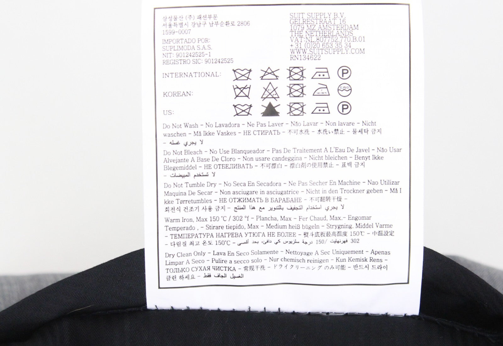 „SUITSUPPLY“ vyriškas kostiumas su „Havana Patch“ raštu, UK34R, pilkas, vilnonis, šilkinis, plonas, dviejų dalių 