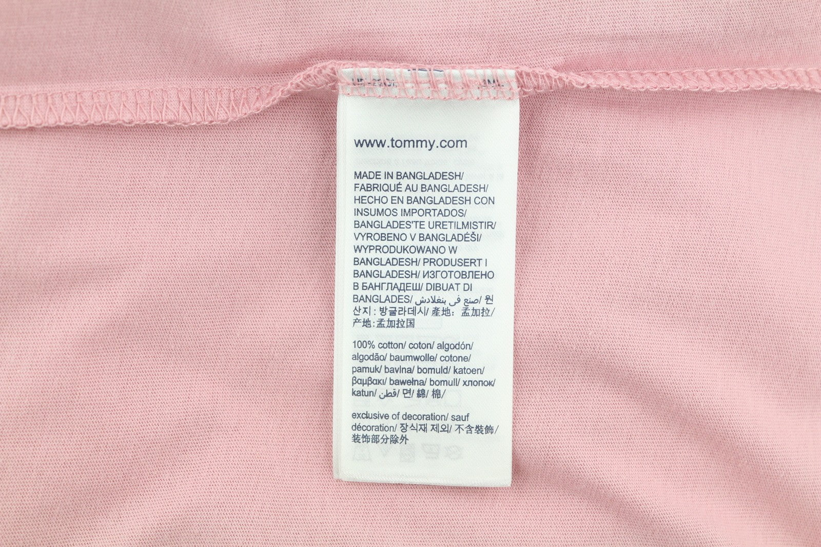 TOMMY HILFIGER TJM Chest Logo vyriški rožiniai marškinėliai, XL dydžio, trumpomis rankovėmis, apvalios iškirptės formos, trikotažo spalvos. 