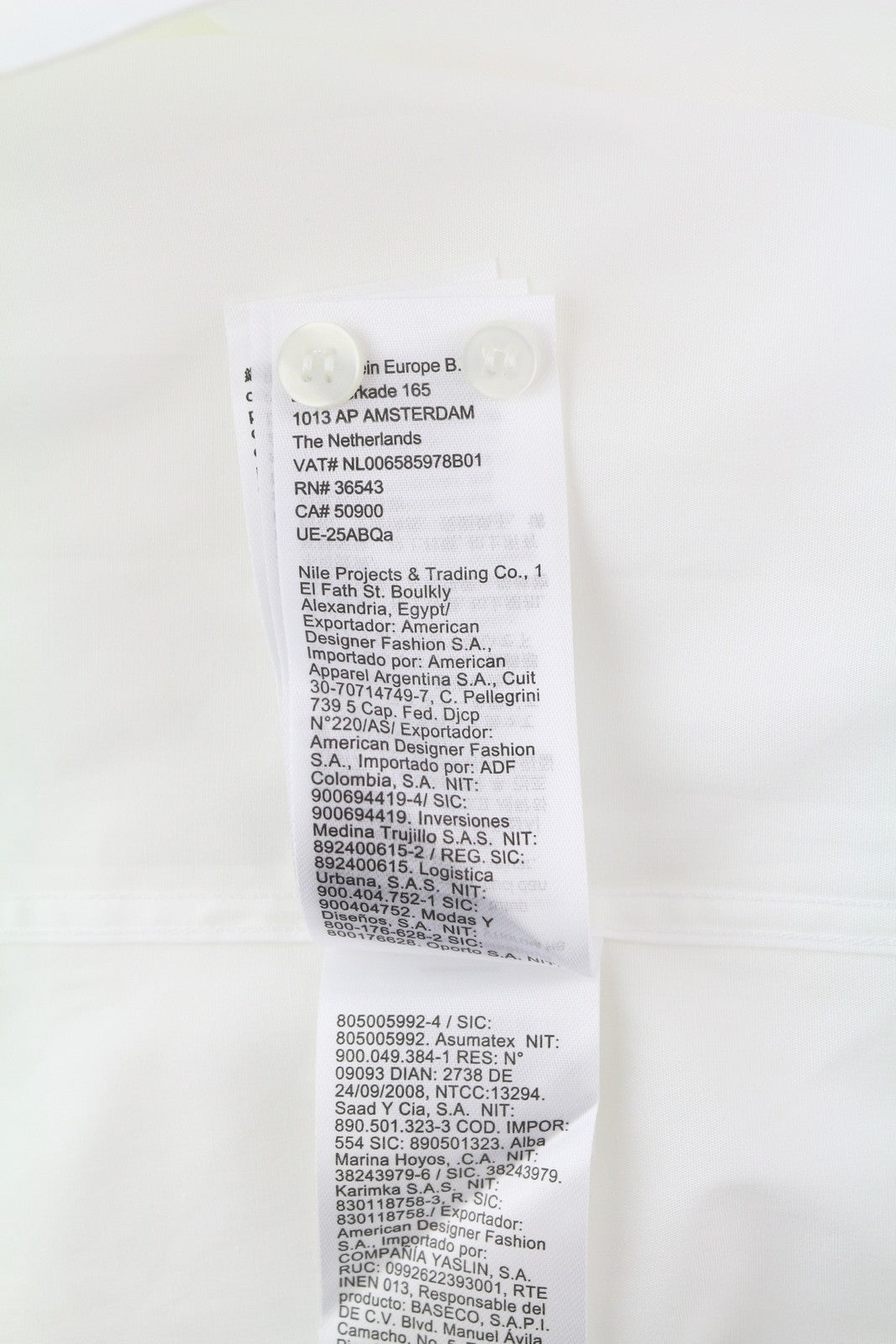 CALVIN KLEIN vakarinis smokingas Slim vyriški formalūs marškiniai, 38 m, balti klostuoti, su sagomis 