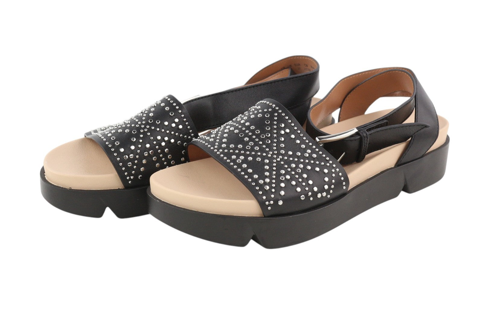 EMPORIO ARMANI X3U063 moteriškos basutės, 37 dydžio, juodos, odinės, su dygsniuotomis detalėmis ir platforma. 