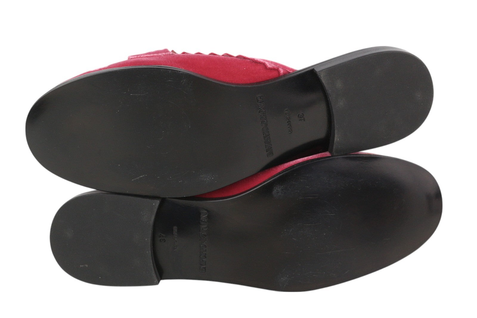 EMPORIO ARMANI X3A068 moteriški bateliai be kulno, rožinės spalvos, aksominės, užsegamos, laisvalaikio stiliaus. 