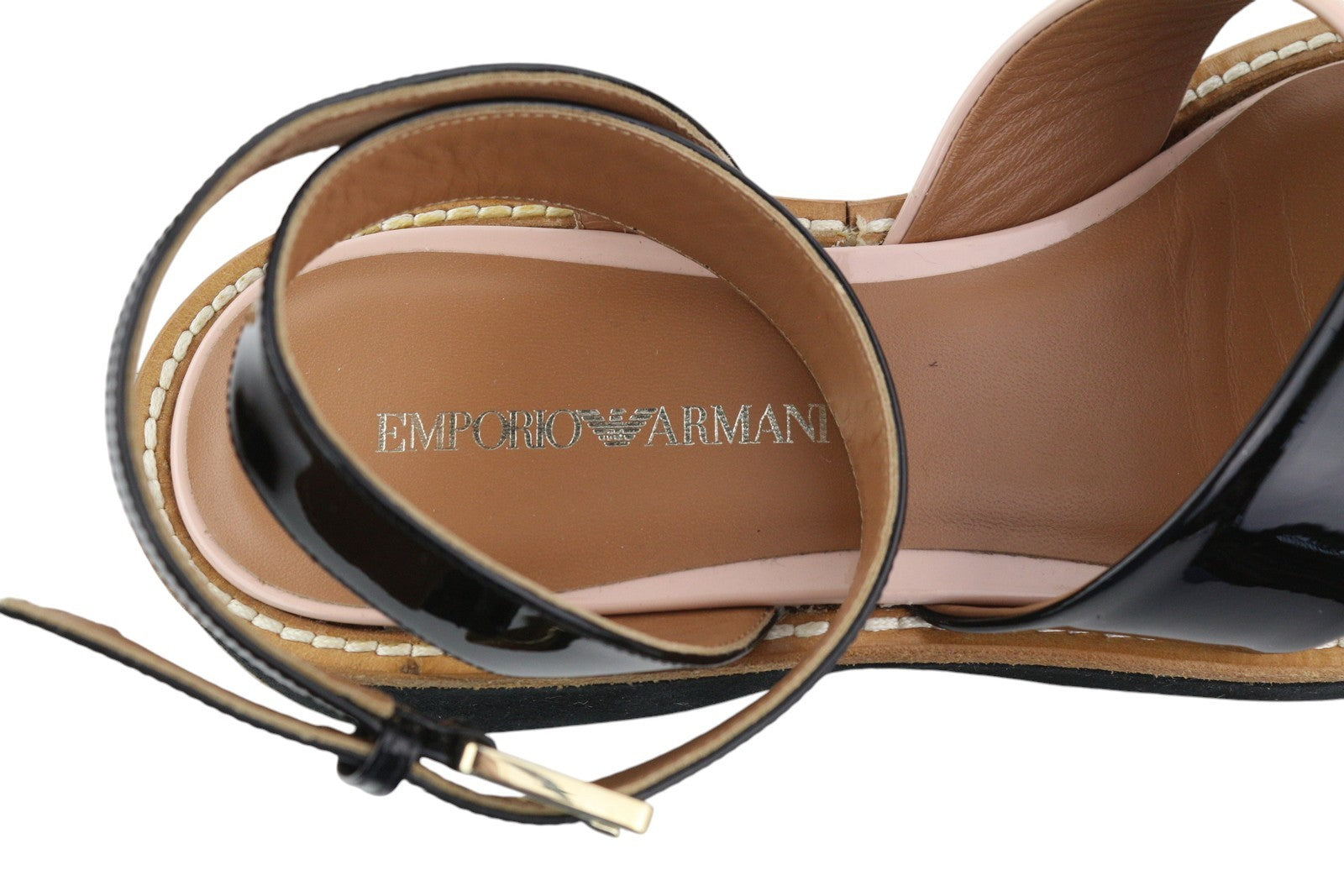 EMPORIO ARMANI X3U091 moteriškos basutės, 37 dydžio, juodos, lakuotos odos, platforma, rekomenduojama kaina – 260 € 