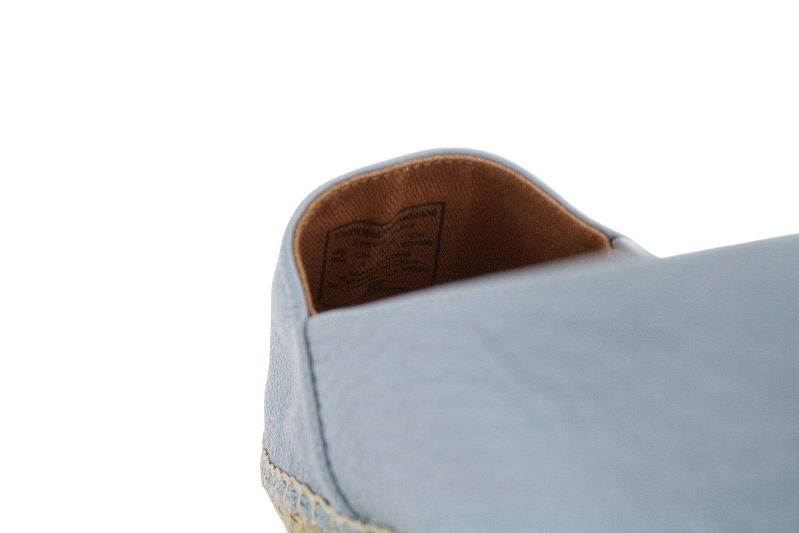 EMPORIO ARMANI X35025 moteriški bateliai su šviesiai mėlyna odine espadrile, įmaunami 