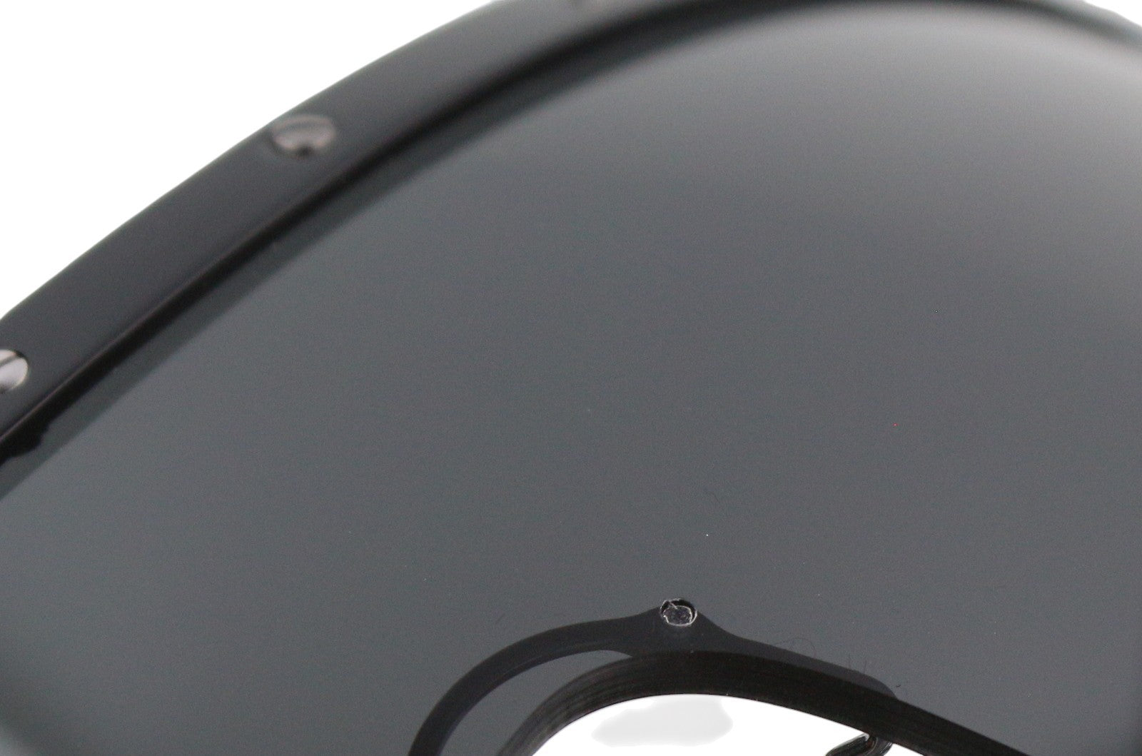 RALPH LAUREN 0RL7070 moteriški akiniai nuo saulės su blizgia juoda spalva, apsauga nuo UV spindulių, rekomenduojama kaina – 199 € 