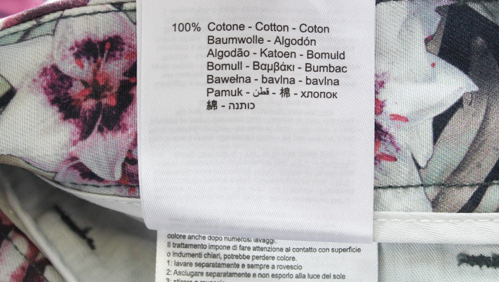 REPLAY vyriški šortai W29 su gėlių raštu, juodi, medvilniniai, su užtrauktuku, netamprūs melanžo rašto... 