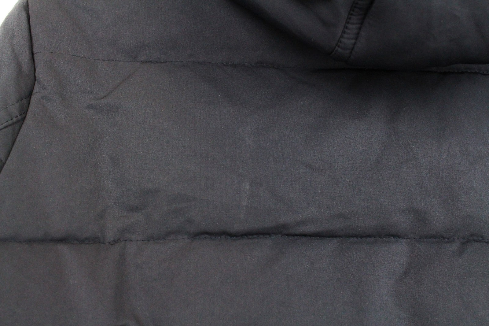 MAISON SCOTCH moteriška XS dydžio mėlyna dygsniuota dirbtinio kailio pūsta striukė su gobtuvu ir pamušalu 