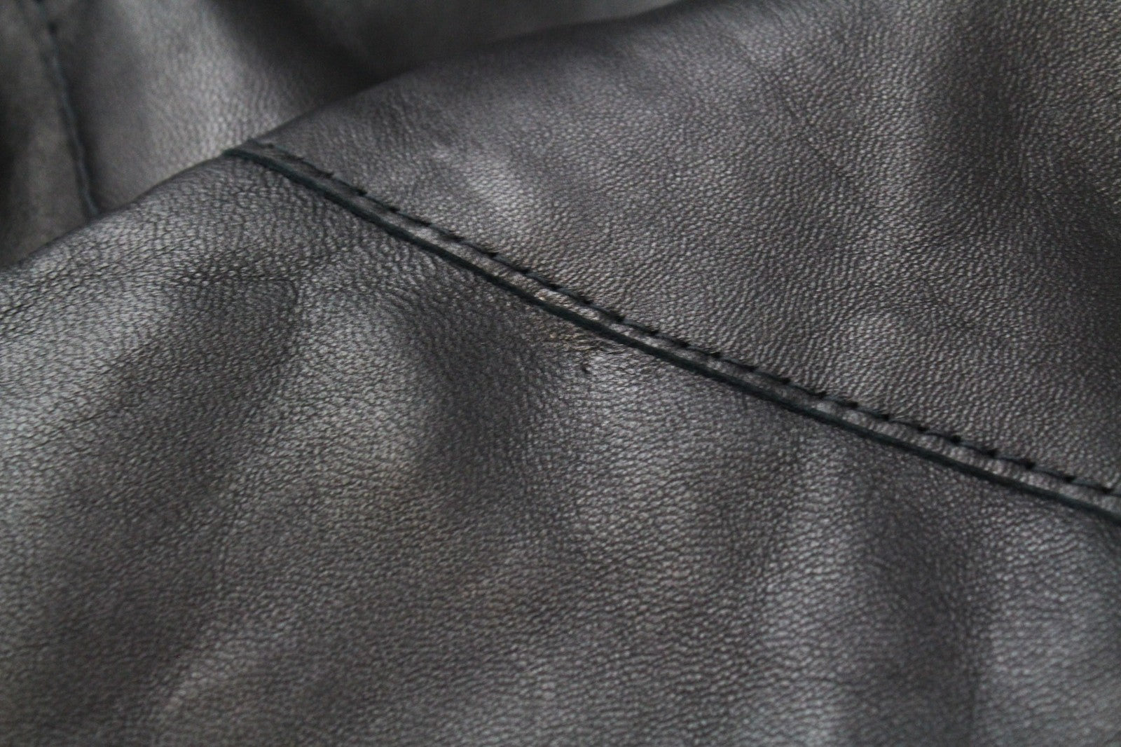 REPLAY moteriška baikerių striukė M, juoda, su užtrauktuku, klasikinio stiliaus, su pamušalu, ėriuko oda 