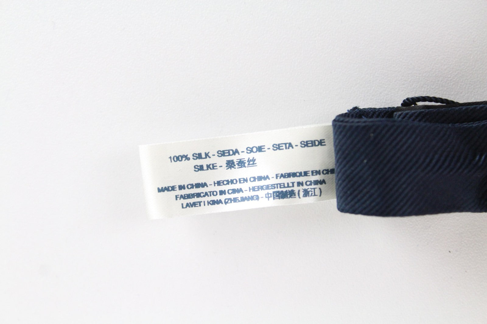 SUITSUPPLY vyriška peteliškė 93x7,4 cm mėlynas šilkinis iš anksto surištas oficialus klasikinis kaklaraištis 