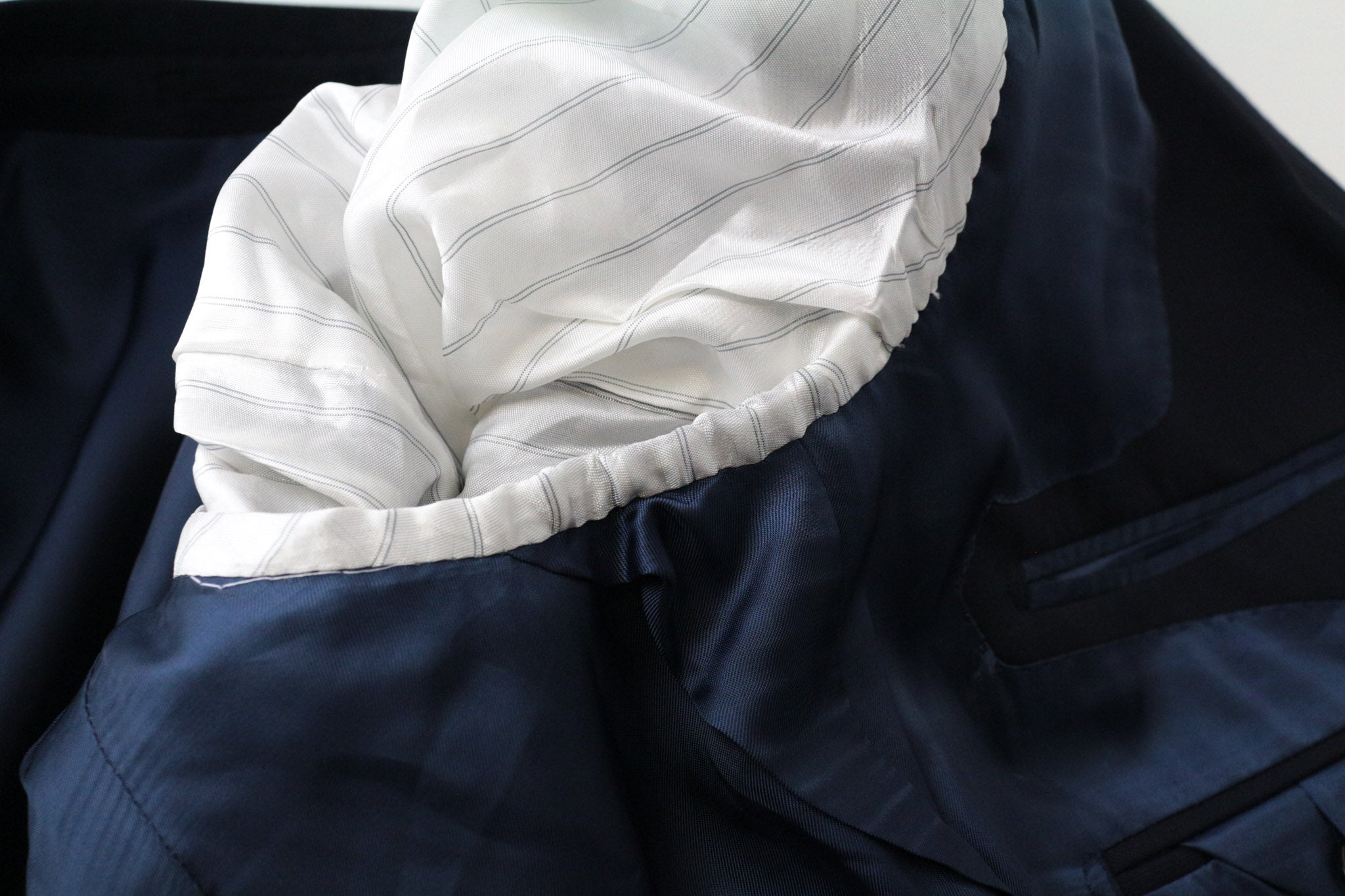 SUITSUPPLY Lazio Men's UK44R Navy 2Pc Wool Suit Slim Formal Twill