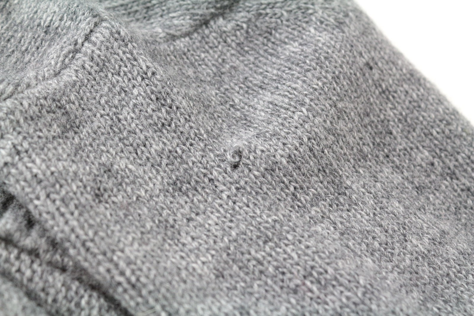 REPLAY moteriškas megztinis S pilkas melanžo spalvos megztinis su vilnos mišinio apvaliu kirpimu, laisvo kirpimo 