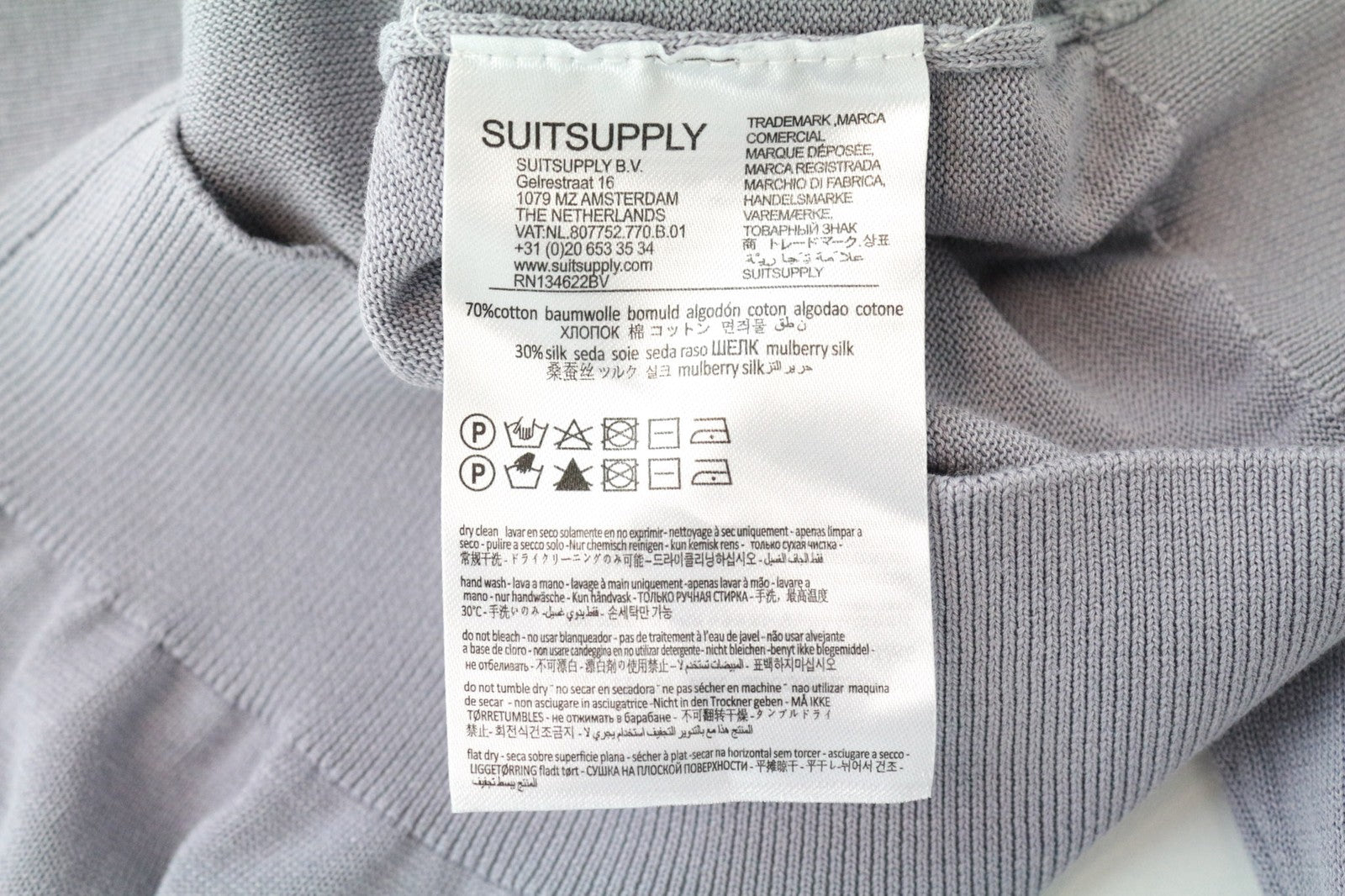 SUITSUPPLY vyriškas megztinis S dydžio alyvinės spalvos medvilnės ir šilko mišinio plonas megztinis su apvalia juostele 