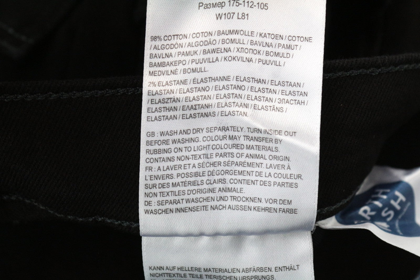 WRANGLER Greensboro vyriški W42/L32 juodi tiesaus kirpimo tamprūs džinsai 