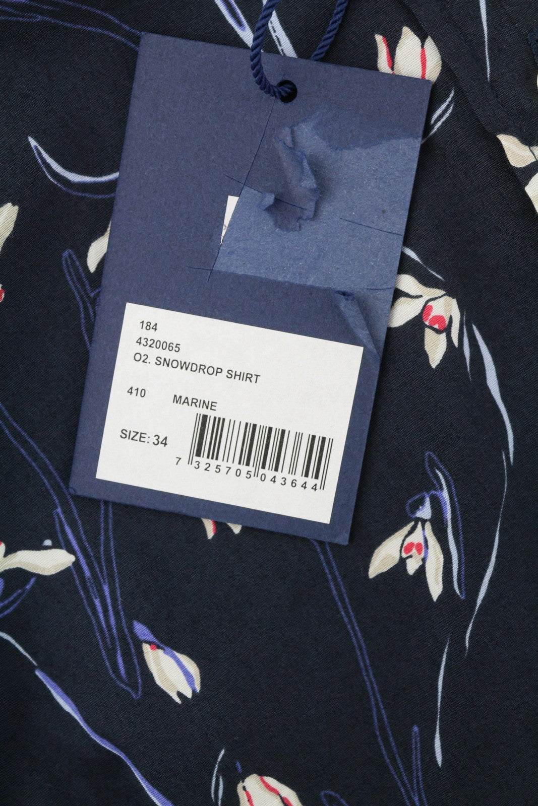 GANT „Snowdrop“ moteriški marškinėliai, 34 dydžio, tamsiai mėlyni, gėlėto rašto, su sagomis ir platėjančia apykakle. 