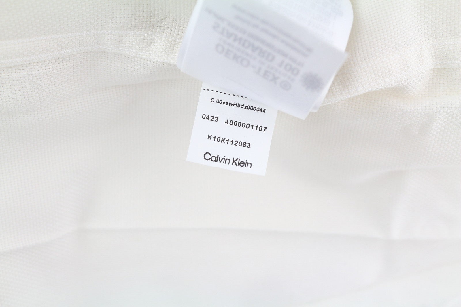 CALVIN KLEIN Structure Solid Slim vyriški oficialūs marškinėliai, 39 m, balti, su sagomis, išskleidžiama kaklo dalimi. 