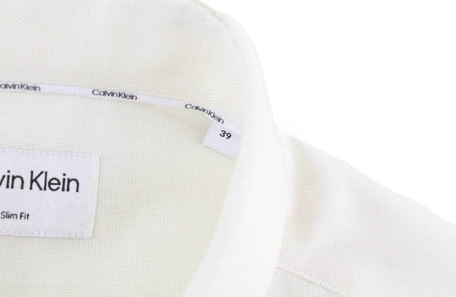 CALVIN KLEIN Structure Solid Slim vyriški oficialūs marškinėliai, 39 m, balti, su sagomis, išskleidžiama kaklo dalimi. 