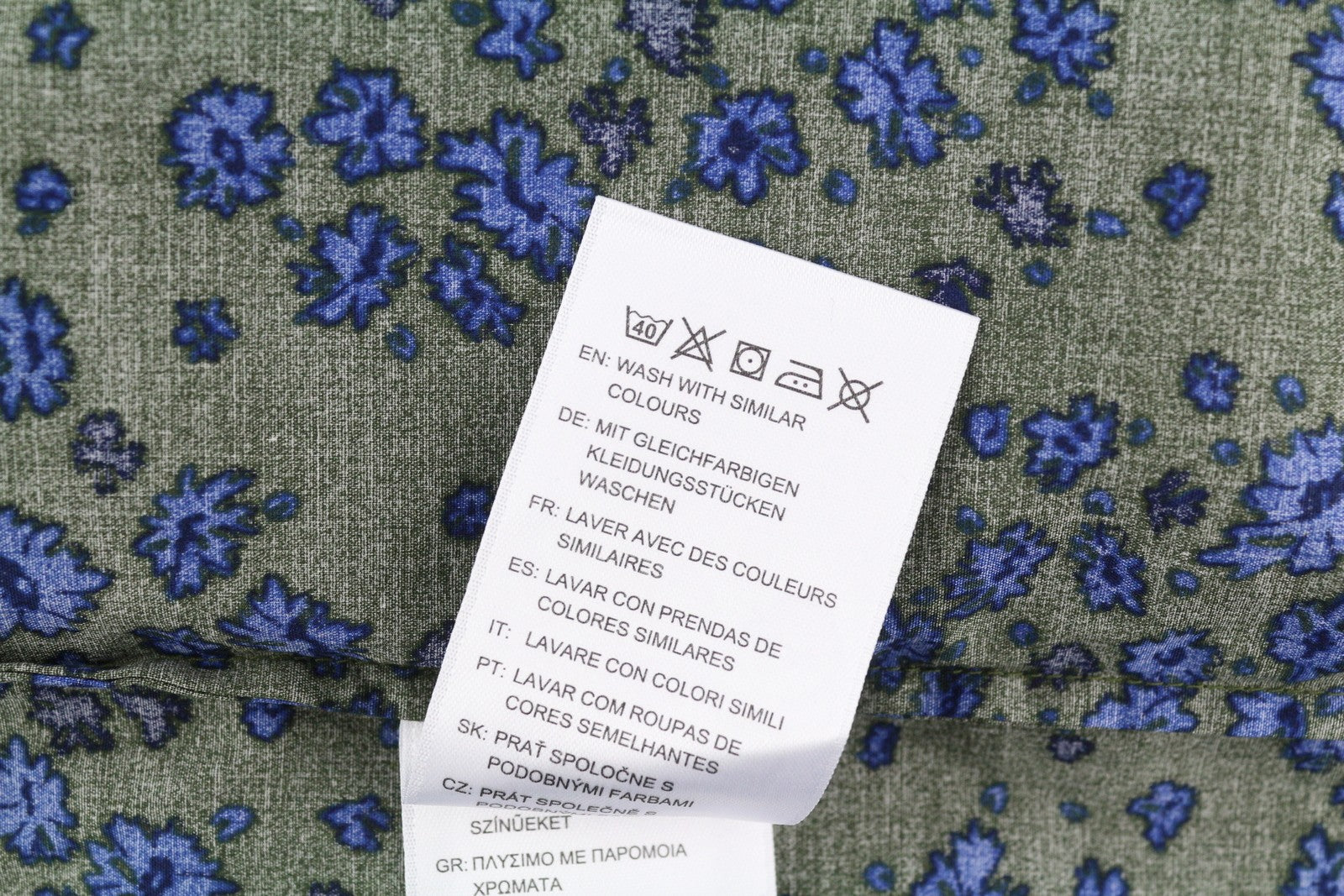 GANT rudens gėlių tamprūs moteriški marškinėliai EU34 žali chaki spalvos su sagomis ir platėjančia apykakle 