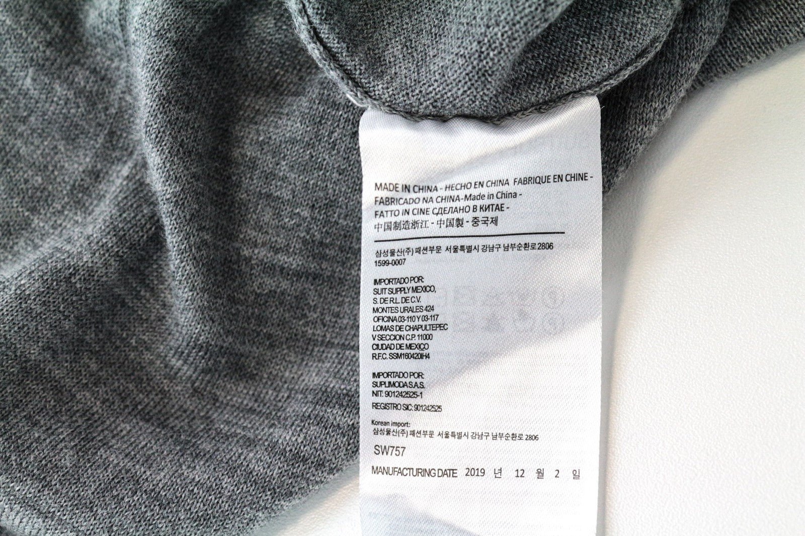 SUITSUPPLY vyriškas džemperis S dydžio pilkas merino vilnos megztinis ilgomis rankovėmis