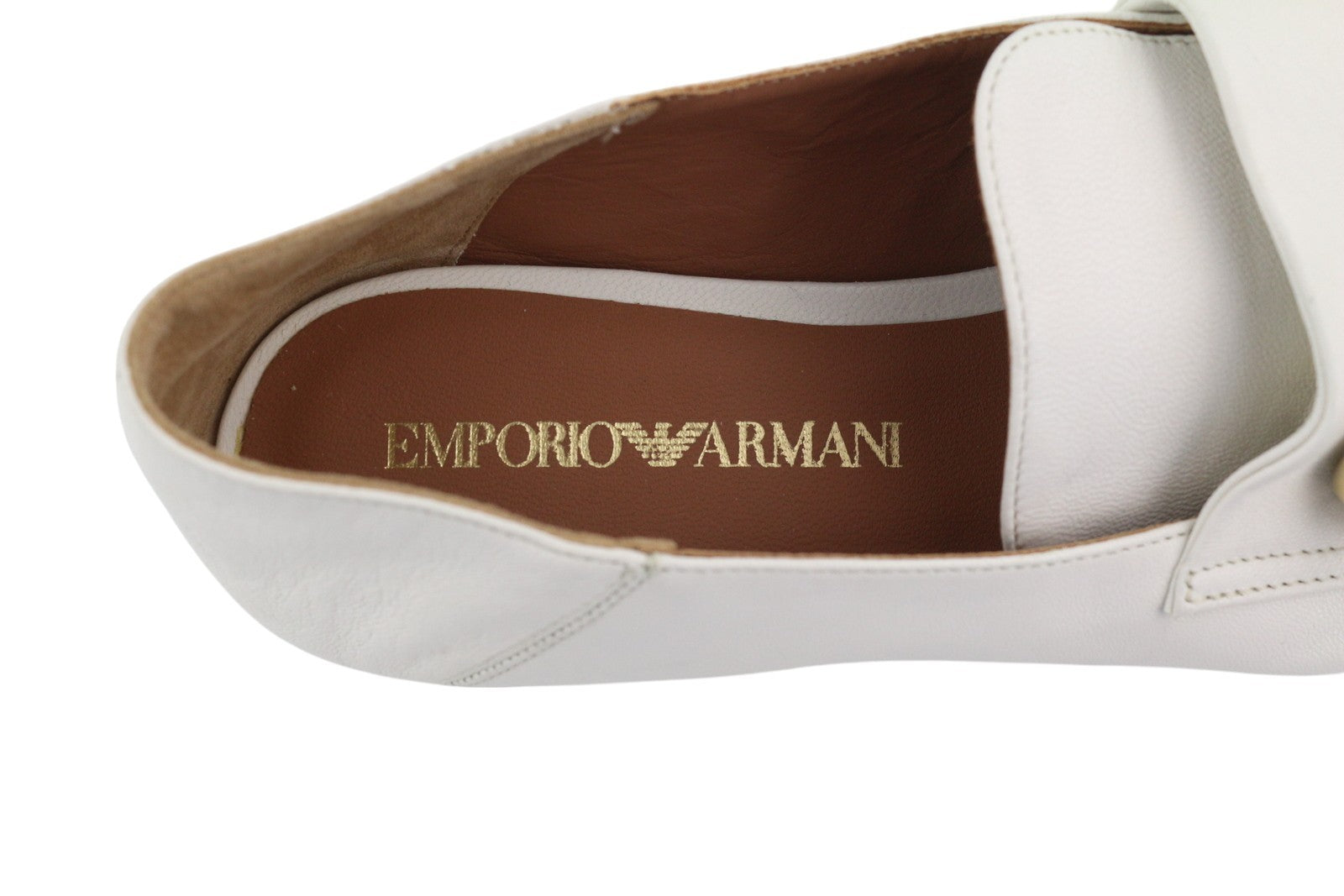 EMPORIO ARMANI moteriški bateliai, 37 EU, balti, odiniai, kvadratiniai, aukso spalvos, mokasinai su detalėmis. 