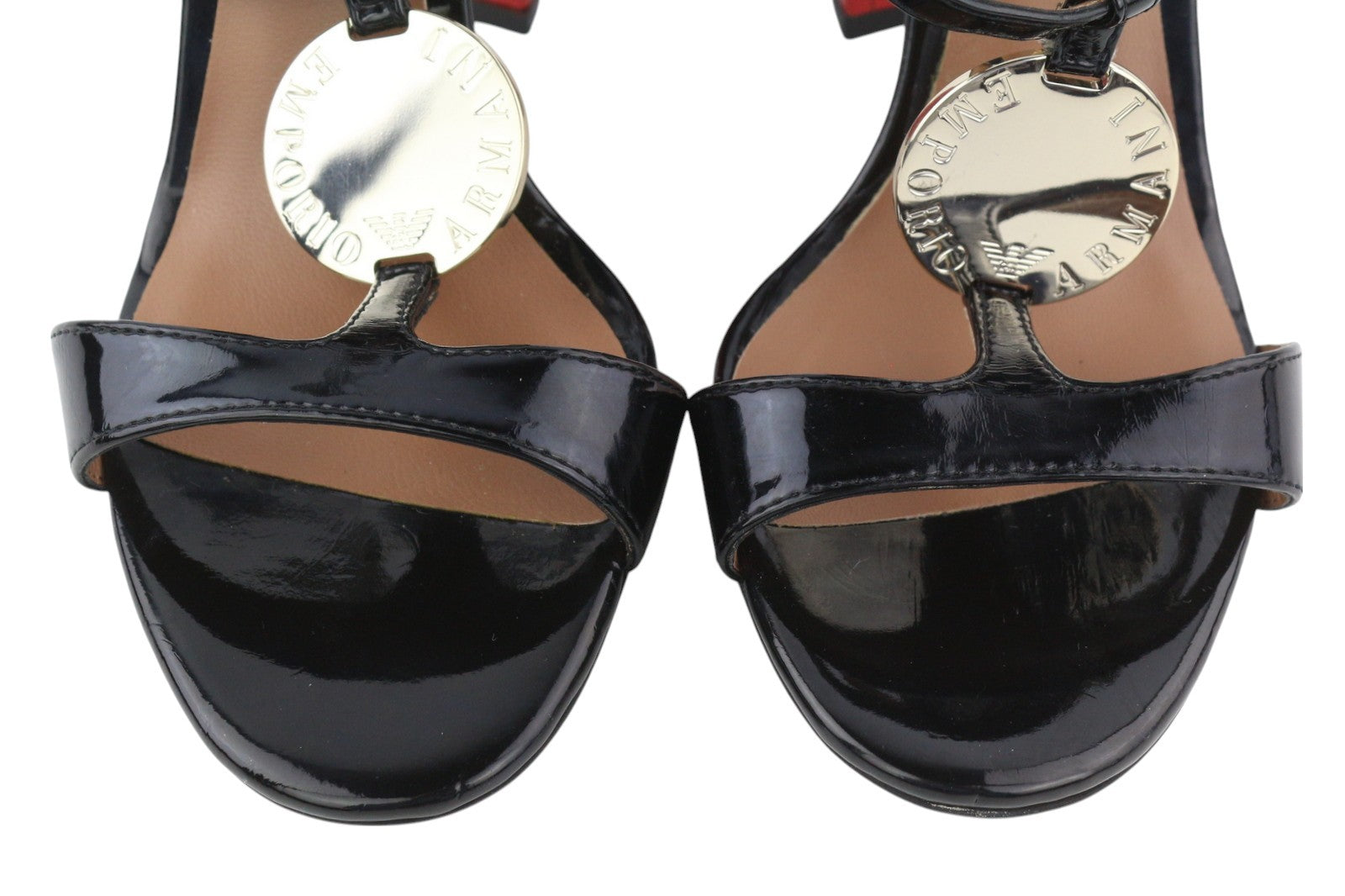 EMPORIO ARMANI X3P697 moteriški aukštakulniai, juodi, lakuotos odos, atviri, blokiniai aukštakulniai, EU37 