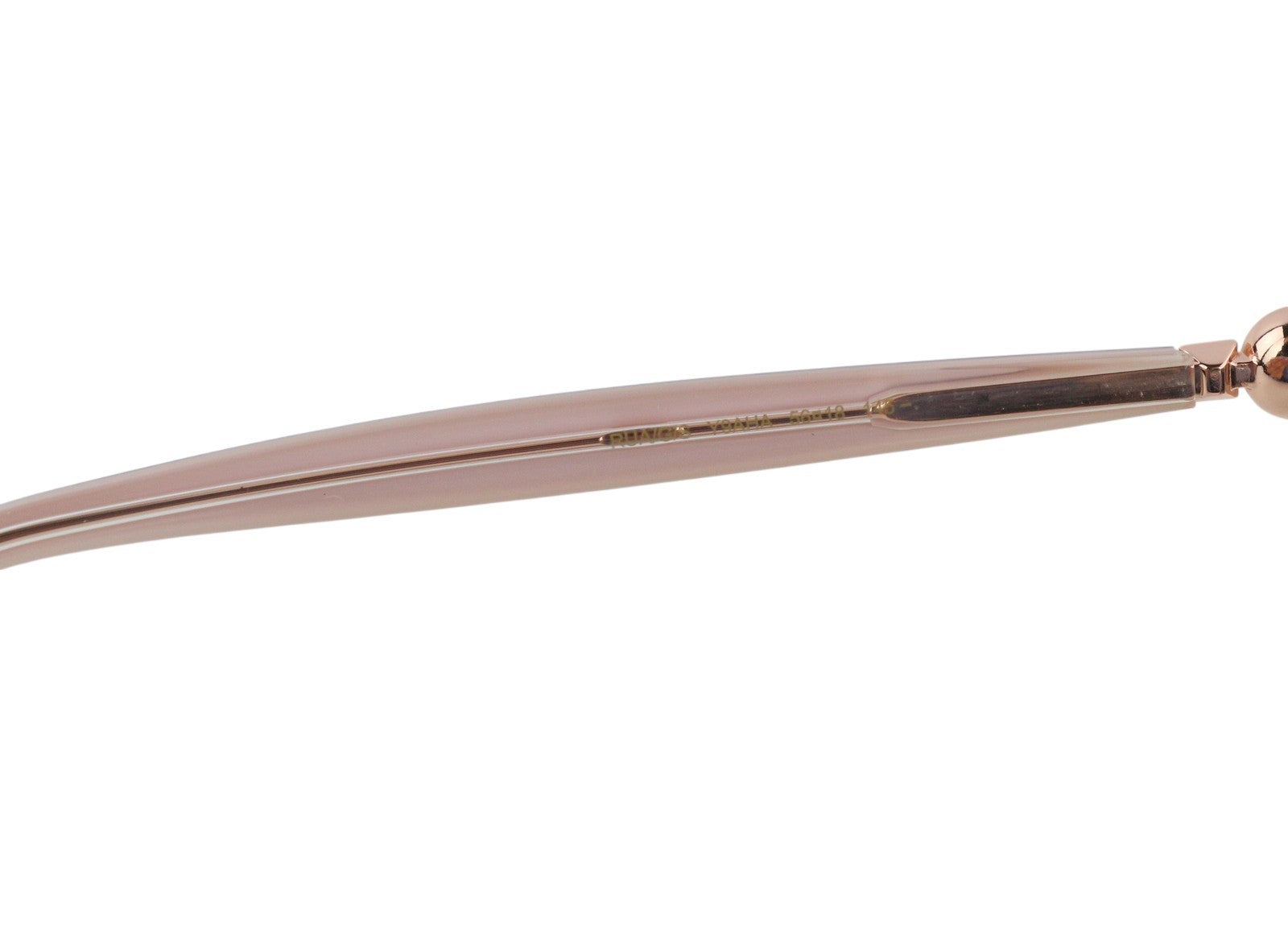 JIMMY CHOO Rua/G/S moteriški akiniai nuo saulės su rožinės spalvos katės akių formos laisvalaikio logotipu, rekomenduojama kaina – 340 € 