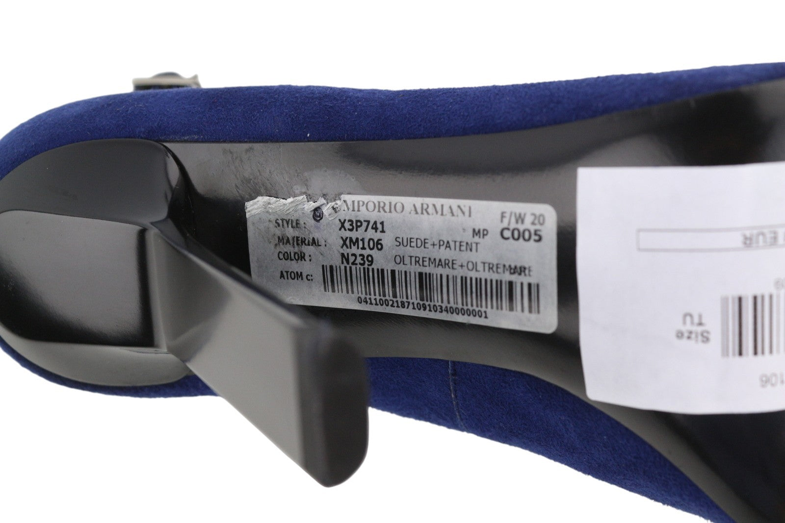 EMPORIO ARMANI X3P741 moteriški aukštakulniai, mėlyni, zomšiniai, lakuotos odos, atvira nosimi, su sagtimi. 