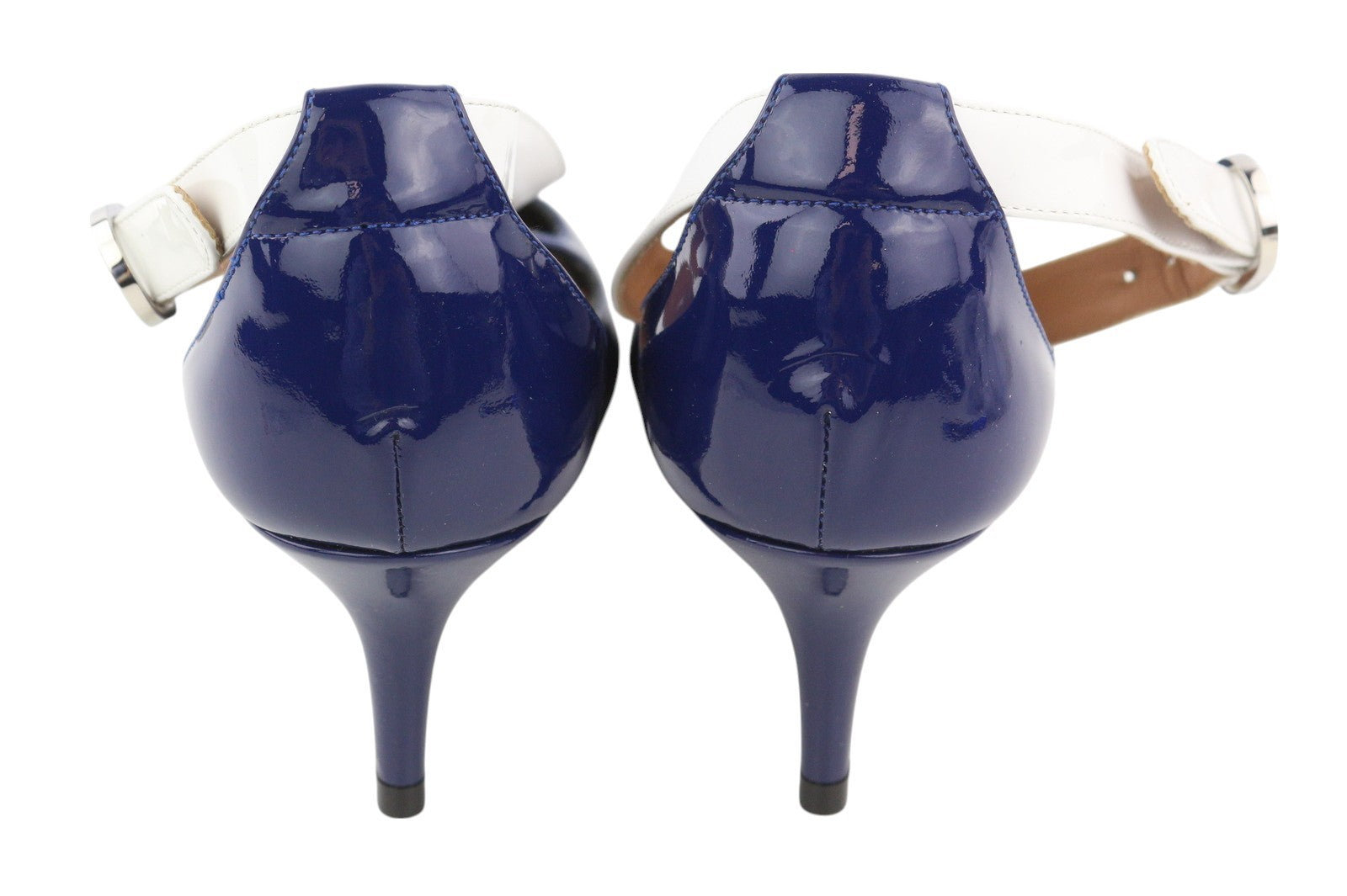 EMPORIO ARMANI X3E397 moteriški aukštakulniai su mėlyna lakuota oda ir sagtimi. 