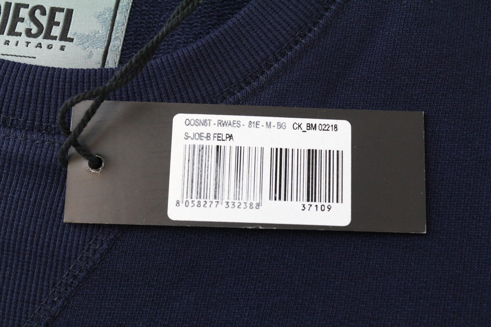 DIESEL vyriški ilgarankoviai laisvalaikio marškinėliai su logotipu ir M dydžio, tamsiai mėlyni 