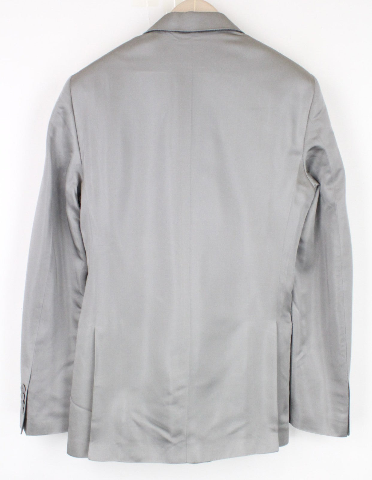 RICHMOND vyriškas pilkas sidabrinis smokingo švarkas su 48 smailiu atlapu ir pamušalu 