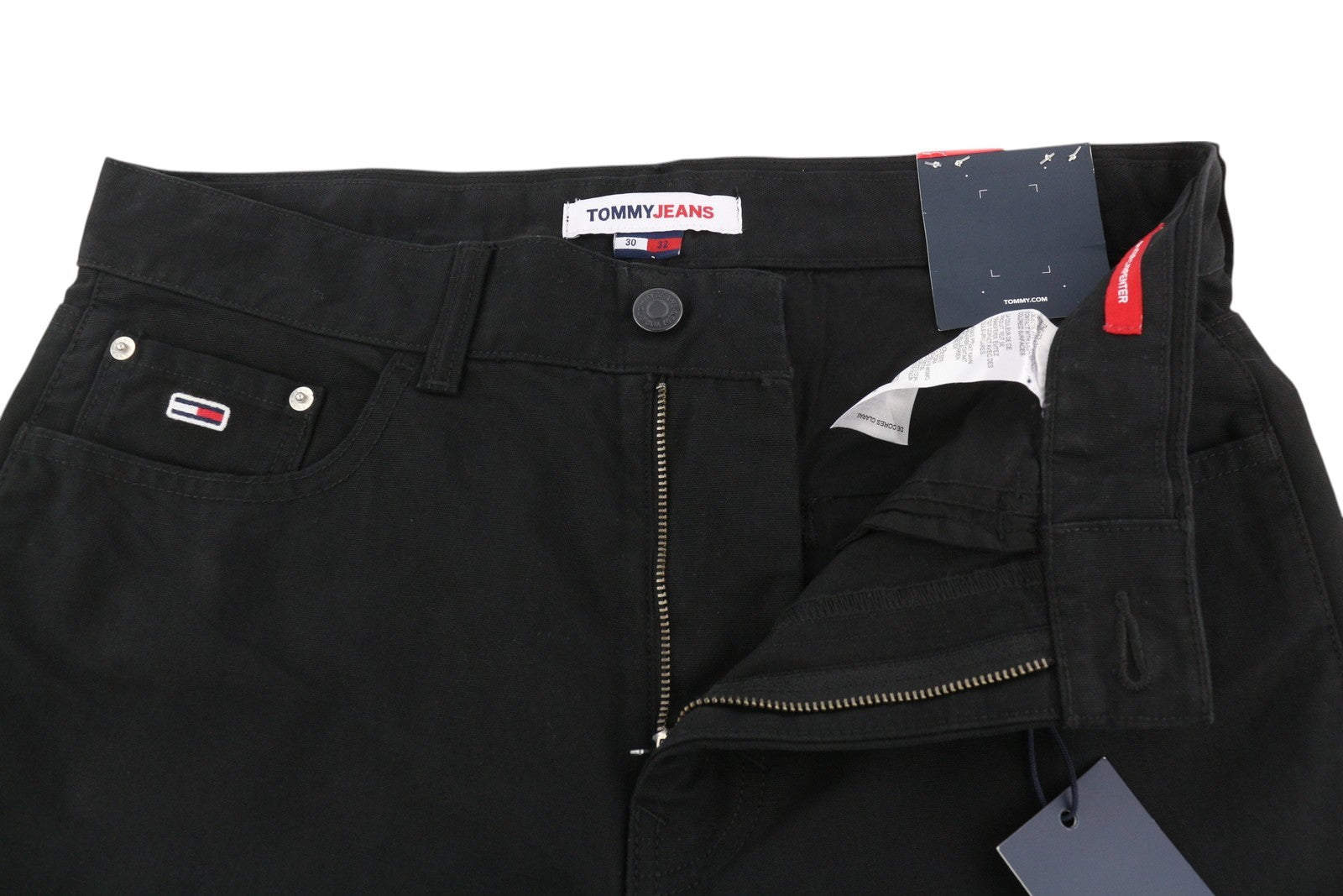 TOMMY HILFIGER Skater Carpenter vyriškos kelnės W30/L32 juodos krovininės su užtrauktuku, rekomenduojama kaina – 119 € 