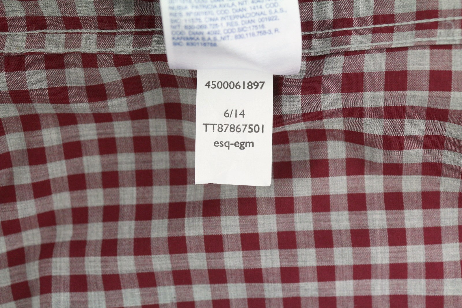 TOMMY HILFIGER vyriški marškinėliai S, burgundiški, languoti, priglundantys, su sagomis iškirpte.