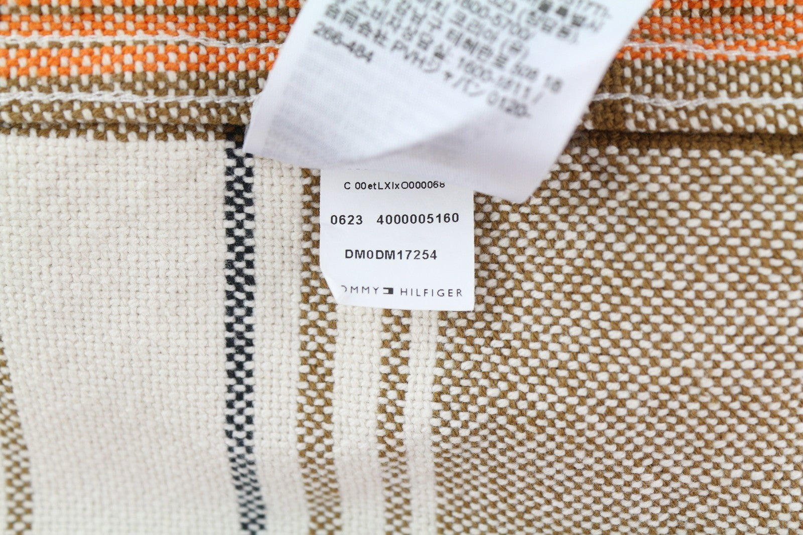 TOMMY HILFIGER vyriški marškinėliai su šukuotais languotais langais, S dydžio flaneliniai marškinėliai su storomis sagomis, rudi