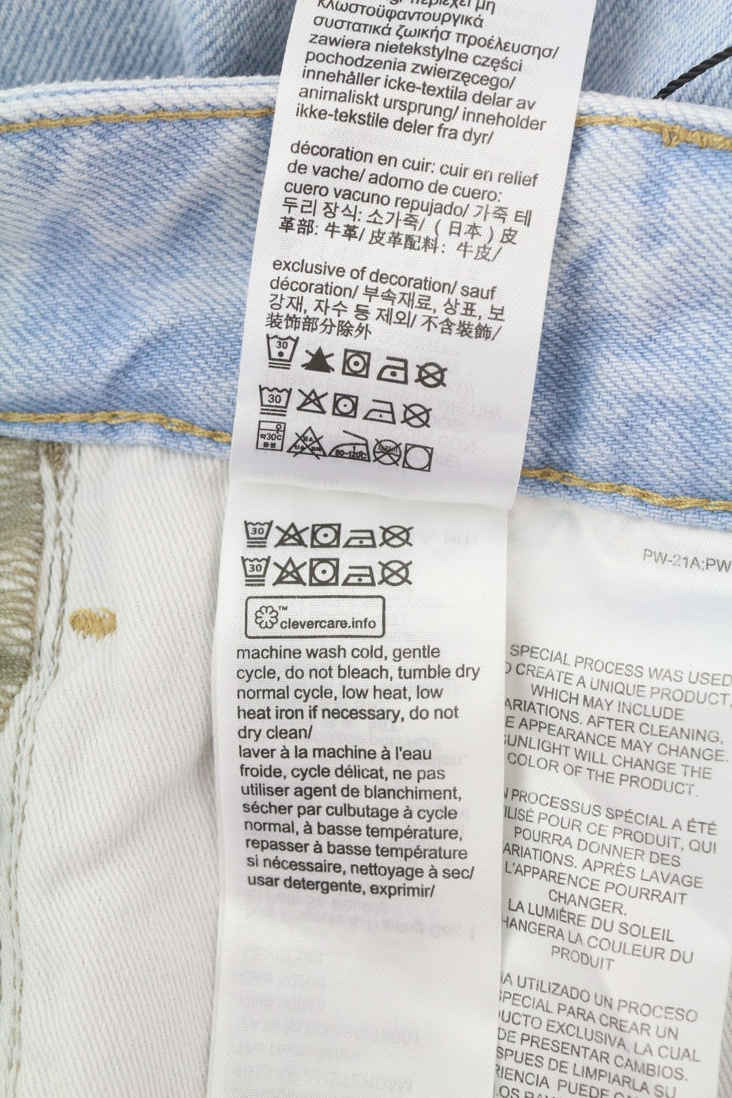 CALVIN KLEIN 90-ųjų laisvi klostuoti vyriški džinsai W29 su skalbtos mėlynos spalvos plačiomis užtrauktukais, rekomenduojama kaina – 272 USD 