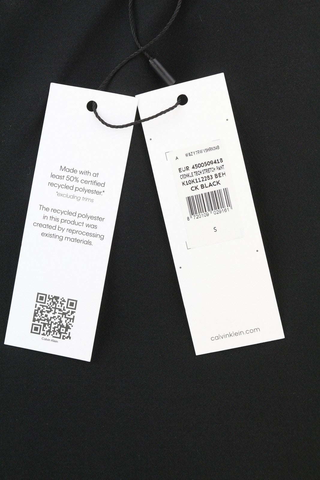 CALVIN KLEIN Crinkle Tech Stretch vyriškos kelnės S juodos Slim Fit su elastingu juosmeniu 