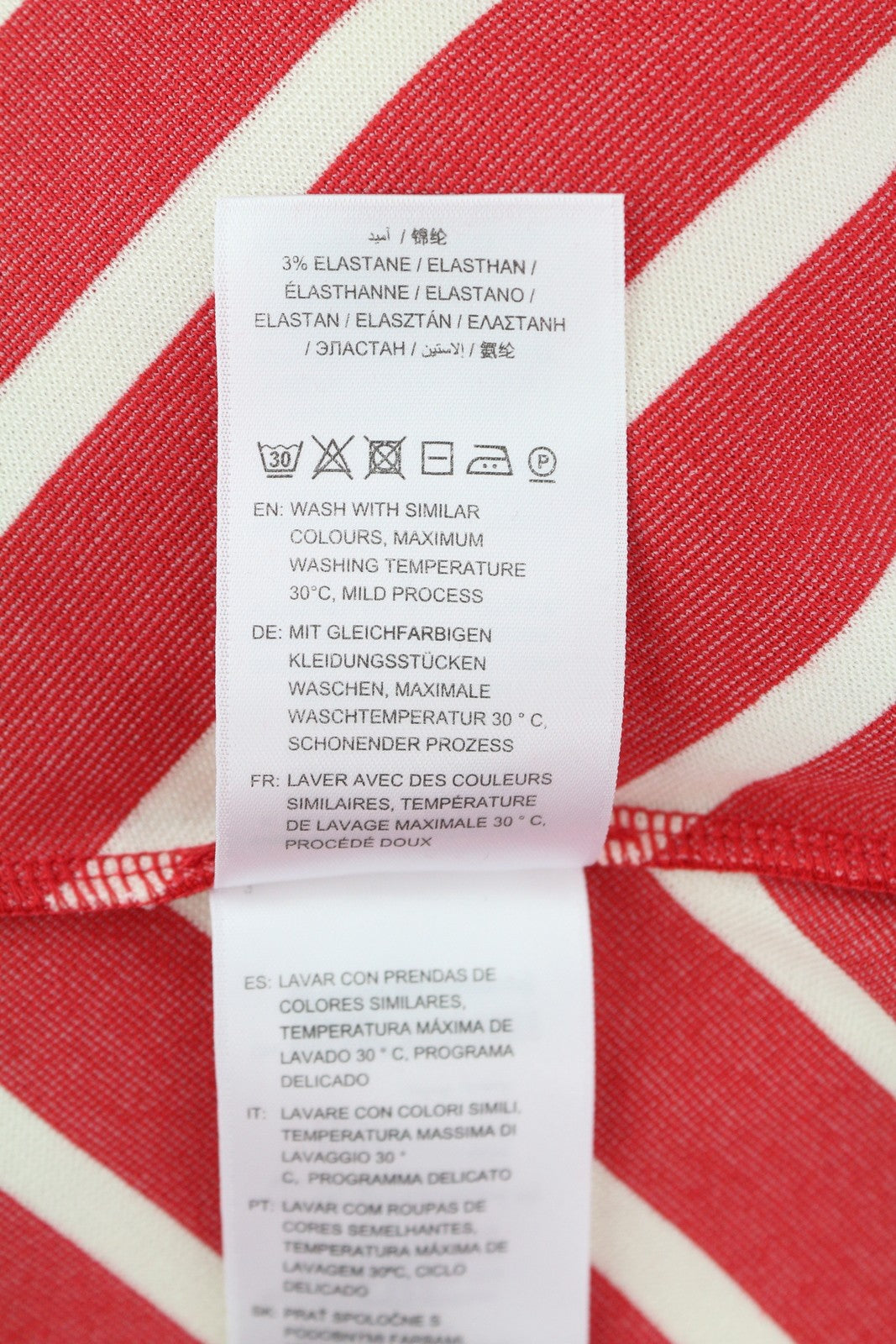 GANT dryžuota moteriška suknelė S dydžio raudona apvali kaklo iškirpte, 3/4 rankovėmis, su džersio logotipu ir kelių ilgiu 