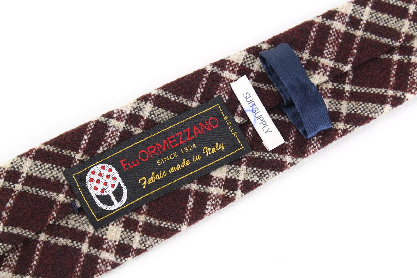 SUITSUPPLY vyriškas kaklaraištis ~150 x 8 cm vyno raudonumo languotas smailiais galais elegantiškas megztinis 