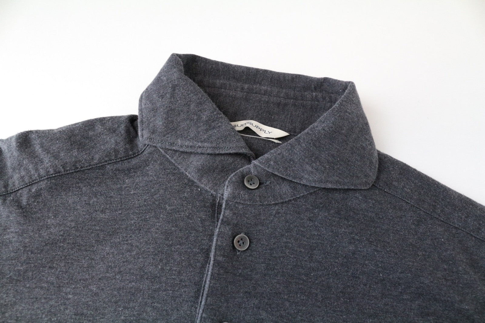 SUITSUPPLY vyriški marškinėliai, 37/38, pilki, ištiesti, ypač ploni, egiptietiškos medvilnės stiliaus 