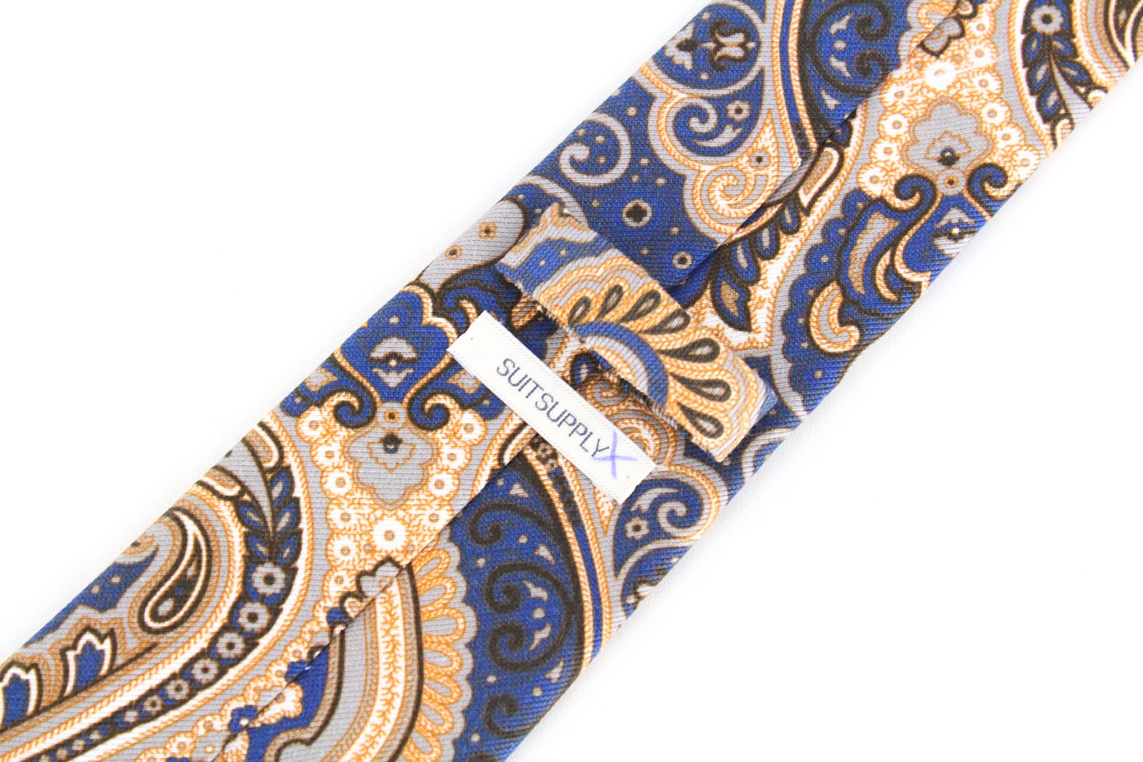 SUITSUPPLY vyriškas kaklaraištis ~150x8 mėlynai smėlio spalvos medvilninis šilkas, rytietiško rašto, elegantiškas 