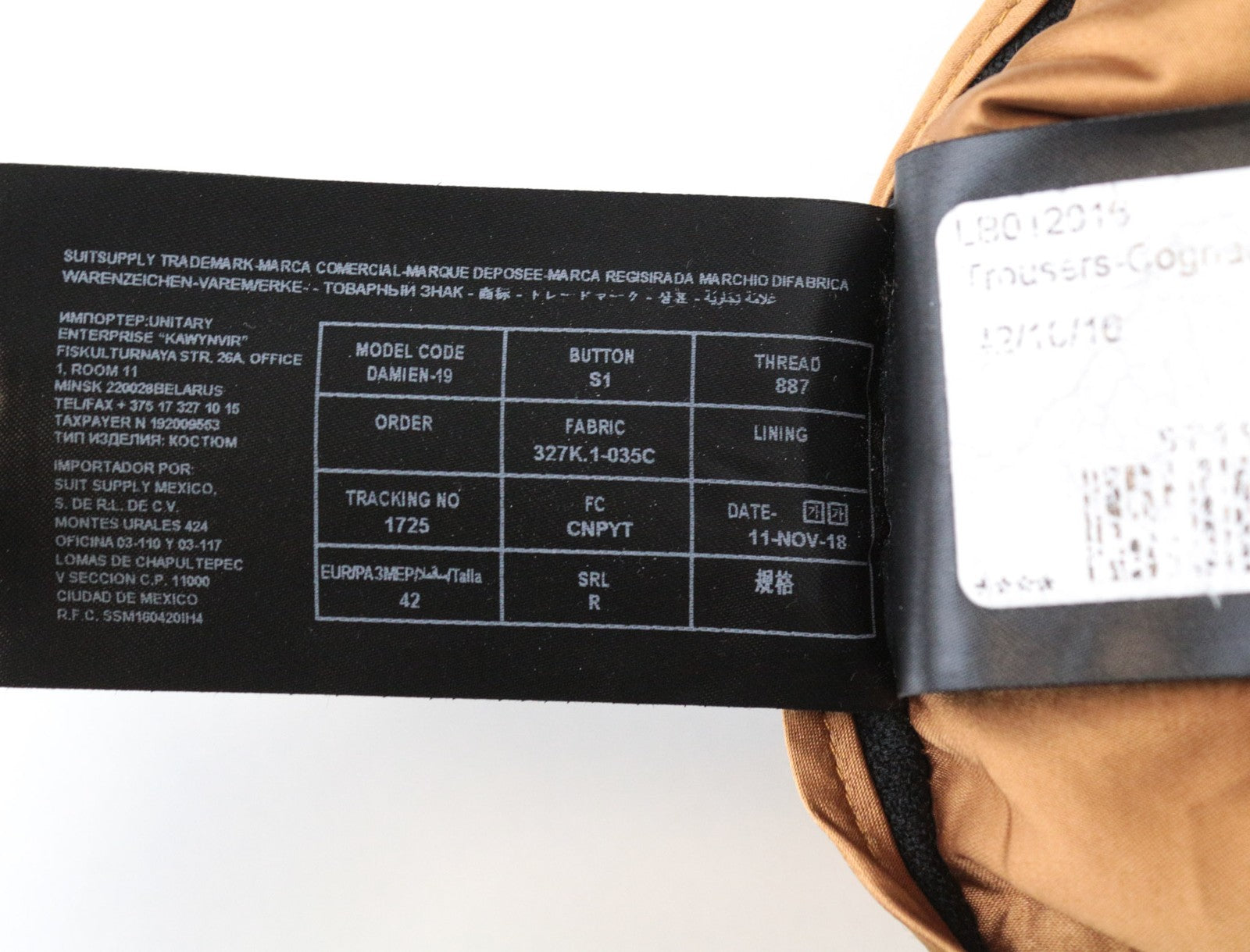 SUISTUDIO Lane moteriškos kelnės UK16R rudos dryžuoto audinio, plonos, ilgos, medvilninės, plokščio priekio. 