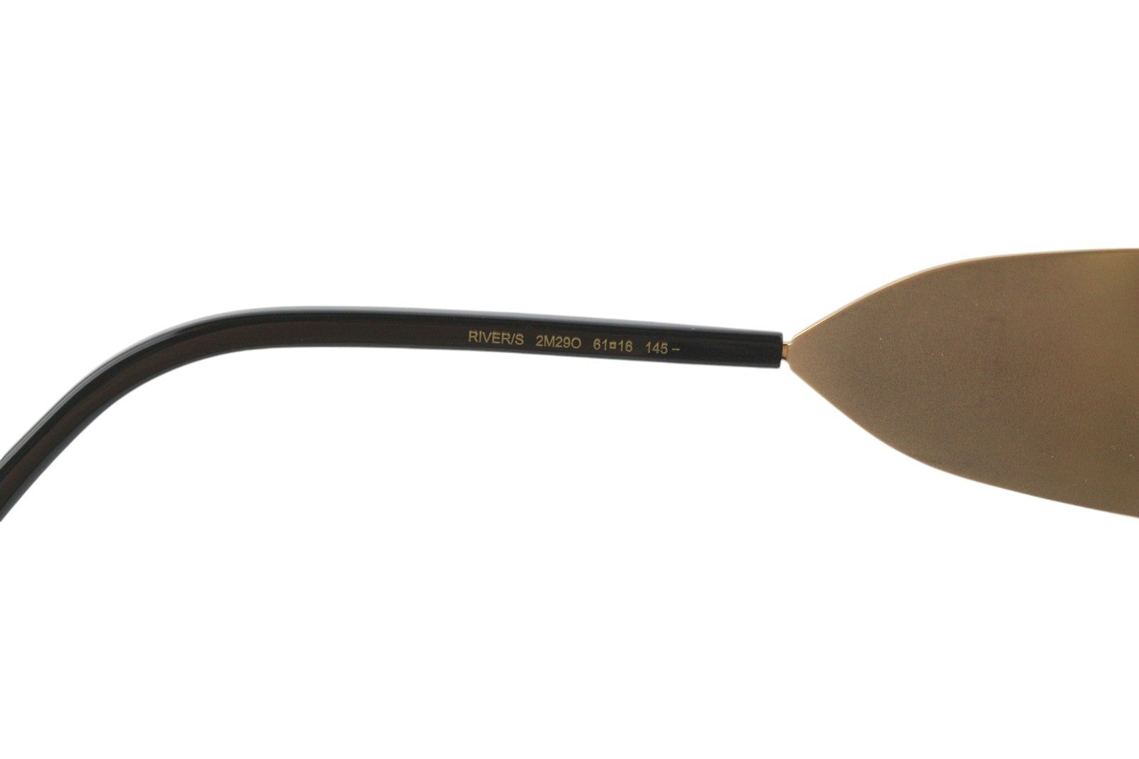 JIMMY CHOO River/S moteriški akiniai nuo saulės su aukso spalvos rėmeliu, tonuotu drugelio formos logotipu, rekomenduojama kaina – 385 € 