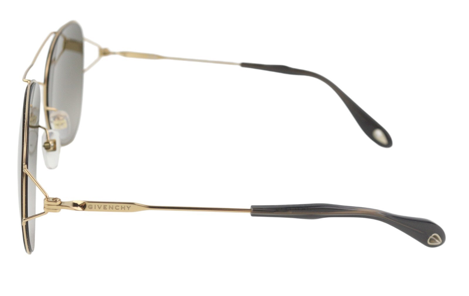GIVENCHY GV 7005/S moteriški akiniai nuo saulės su aukso spalvos rėmeliu, tonuotu pilotiniu rėmeliu, rekomenduojama mažmeninė kaina – 189 € 