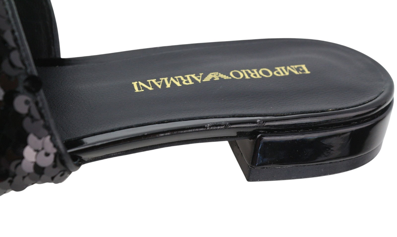 EMPORIO ARMANI X3P699 moteriški bateliai be kulno, 37 dydžio, juodi, blizgantys, blizgučiais puošti, atvira nosele. RMK 262 €. 