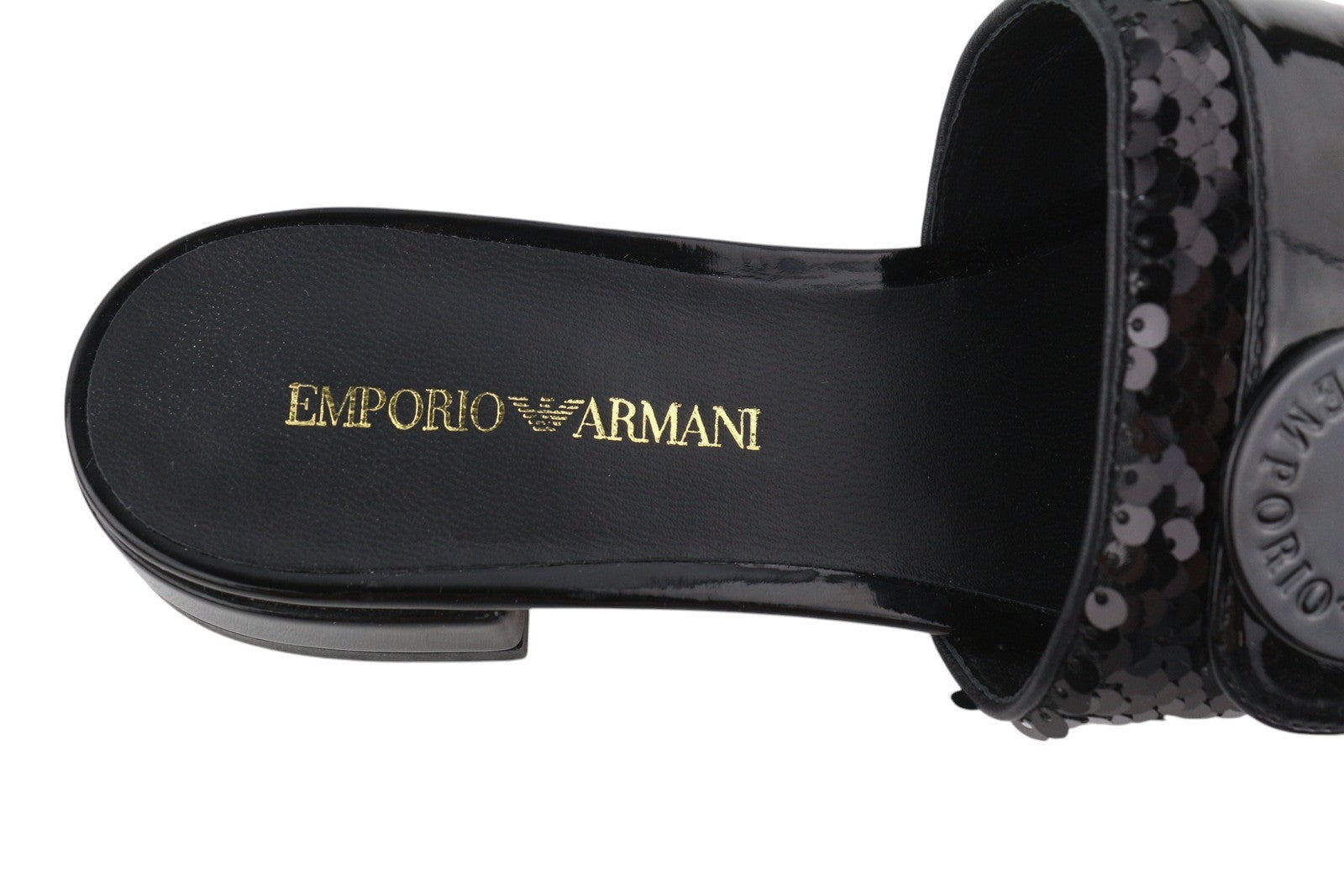 EMPORIO ARMANI X3P699 moteriški bateliai be kulno, 37 dydžio, juodi, blizgantys, blizgučiais puošti, atvira nosele. RMK 262 €. 