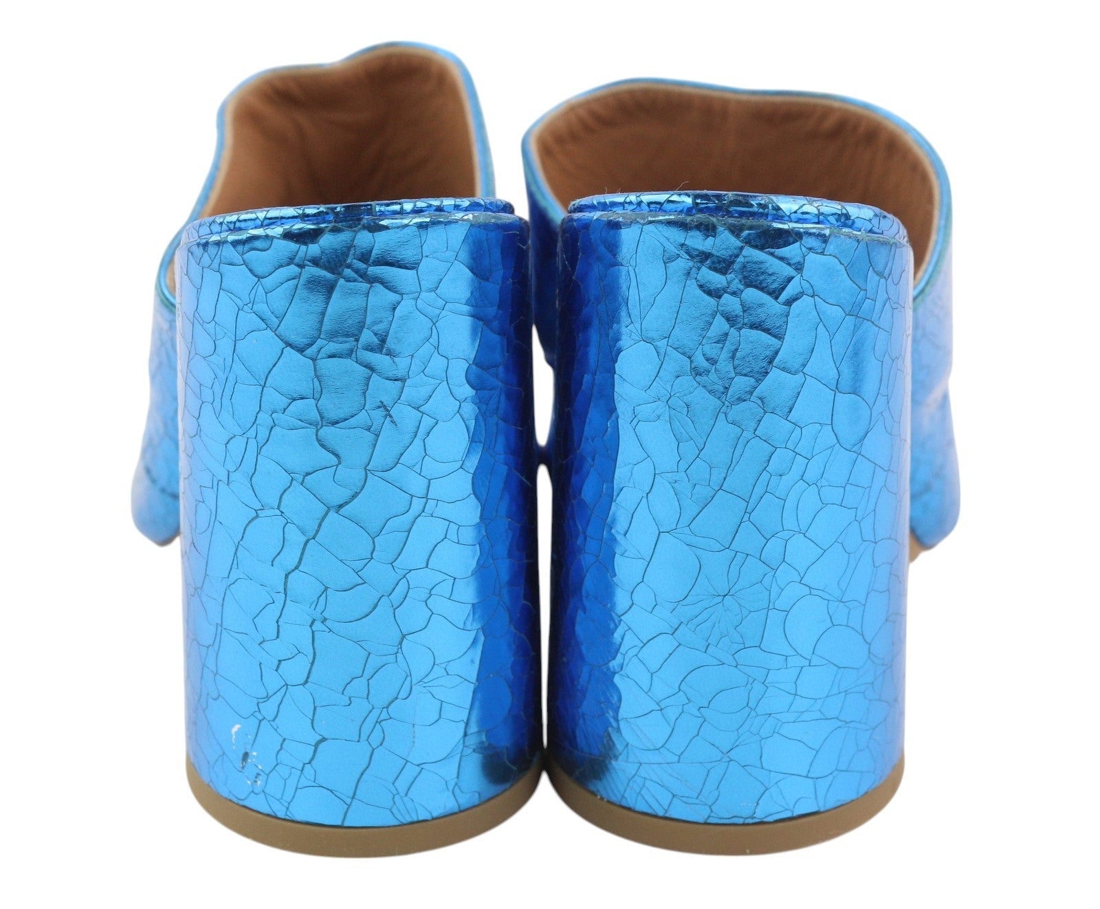 EMPORIO ARMANI X3P713 moteriškos basutės, 37 dydžio, mėlynos, blizgios odos, įsispiriamos. RMK 299 €. 