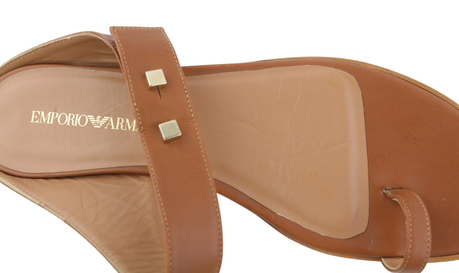 EMPORIO ARMANI X3Q070 moteriški bateliai be kulno, 37 dydžio, rudos odos basutės, aukso spalvos detalės. 