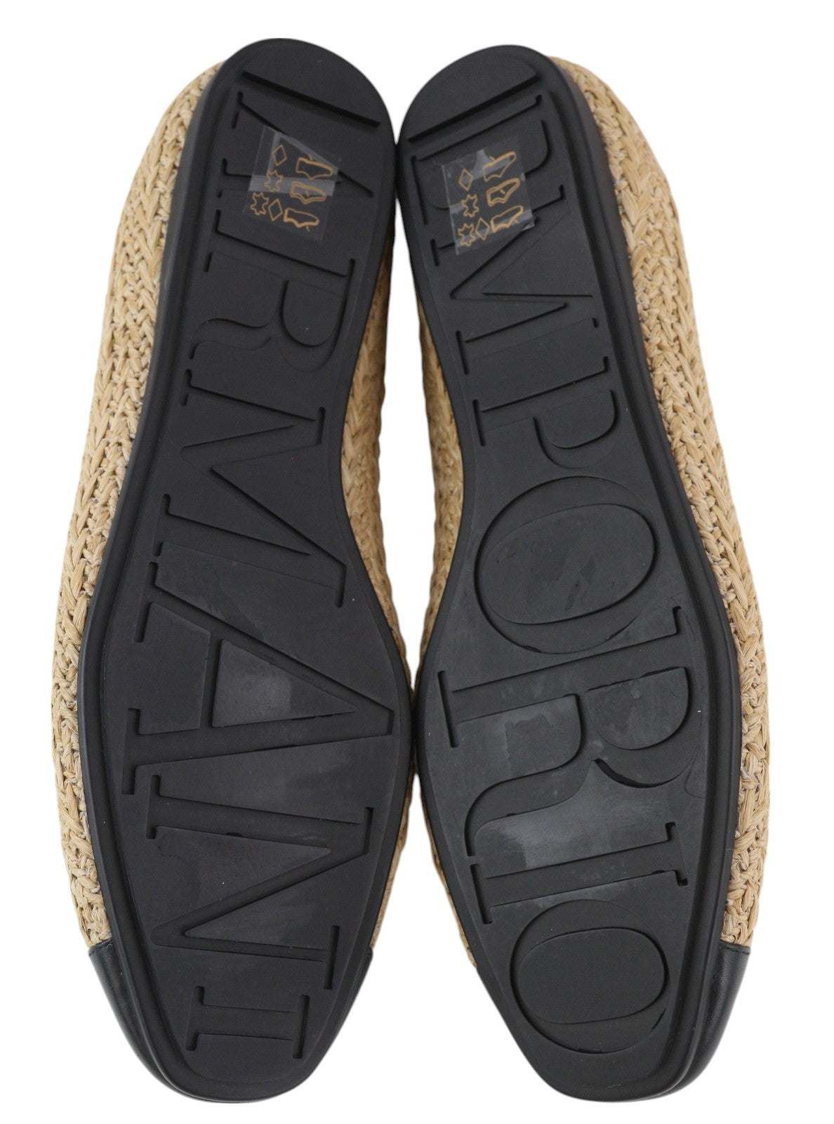 EMPORIO ARMANI moteriški bateliai be kulno, 37 dydžio, rudi balerinos tipo bateliai su migdolų formos nosimi, logotipu. RMK 279 € 