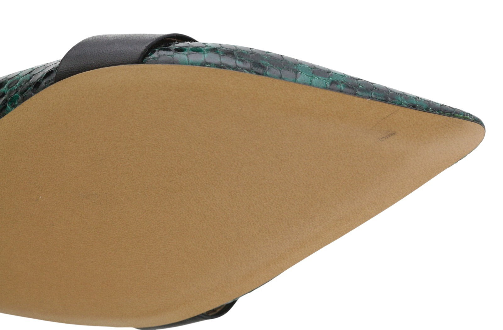 EMPORIO ARMANI moteriški bateliai su gyvatės raštu, 37 dydžio, žali, odiniai balerinos tipo bateliai su smailia nosele. 