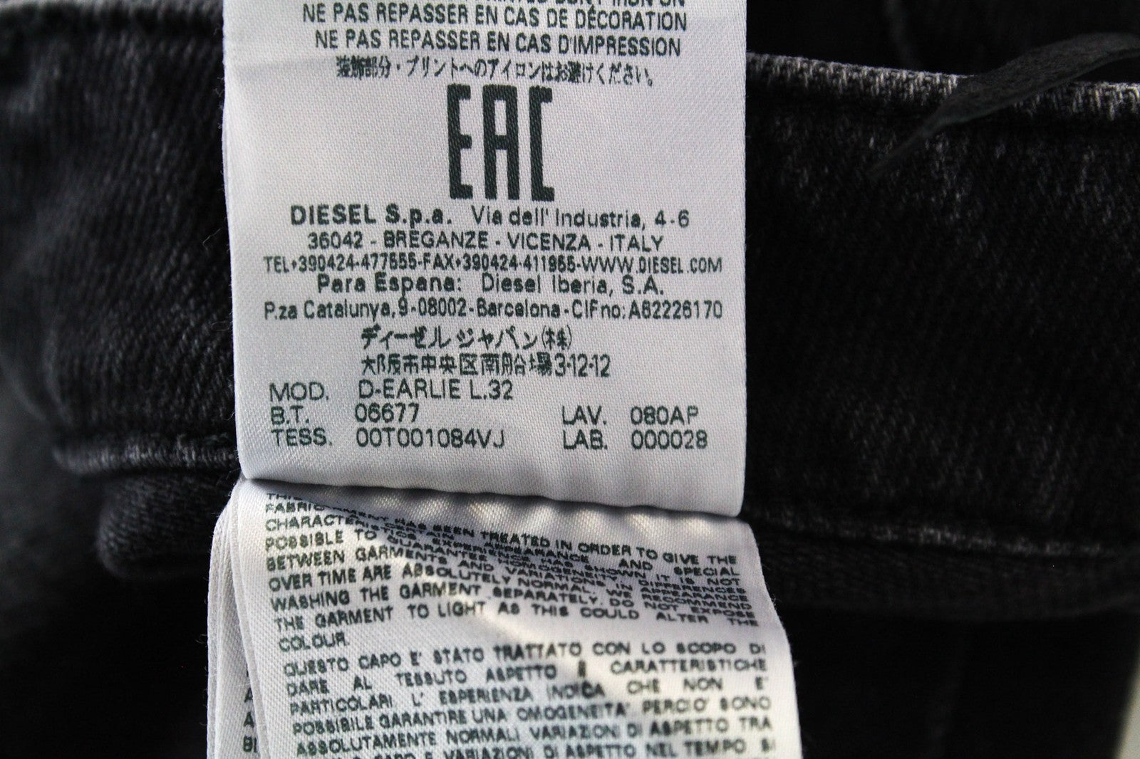 DIESEL D-Earlie 080AP Women's Slim Fit Cropped Jeans W26/L32 Dark Grey