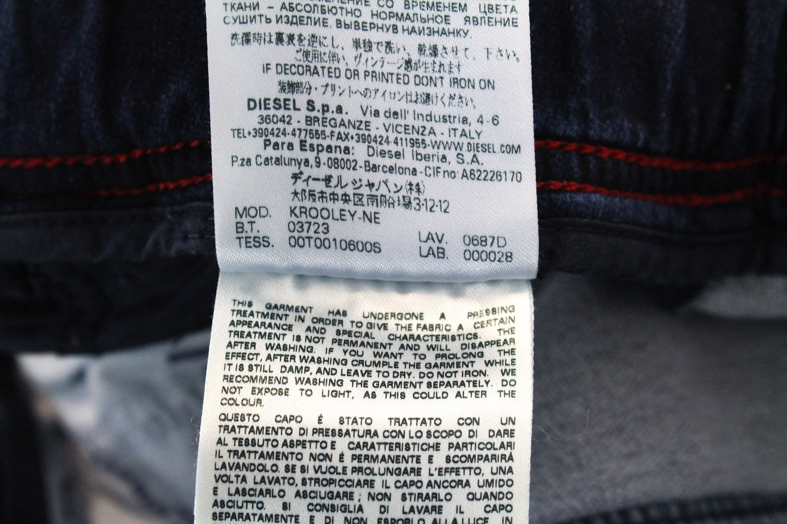 DIESEL Krooley-NE 0687D vyriški W28 Slim Carrot Jogg mėlyni tamprūs sportiniai džinsai 